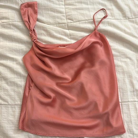 Song of style Lana rhode top in pink from revolve size medium - Picture 4 of 4